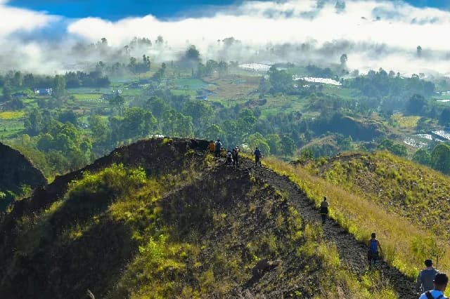 Batur Activities Walk